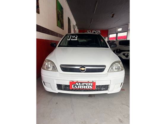 CHEVROLET CORSA 1.4 MPFI MAXX 8V FLEX 4P MANUAL CHEVROLET CORSA 1.4 MPFI MAXX 8V FLEX 4P MANUAL